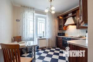 1-к квартира, посуточно, 44м2, 9/9 этаж