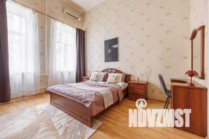 3-к квартира, посуточно, 101м2, 2/4 этаж