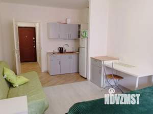 Студия квартира, посуточно, 42м2, 4/25 этаж