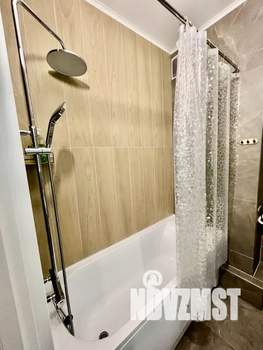 1-к квартира, посуточно, 35м2, 4/20 этаж