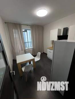 1-к квартира, посуточно, 33м2, 10/25 этаж