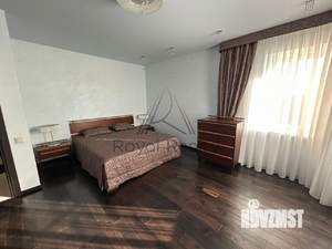 3-к квартира, на длительный срок, 156м2, 13/16 этаж