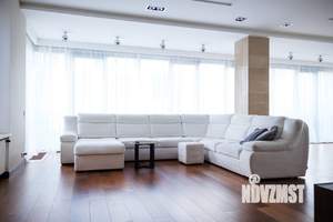 3-к квартира, на длительный срок, 147м2, 4/5 этаж