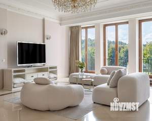 4-к квартира, на длительный срок, 170м2, 1/7 этаж