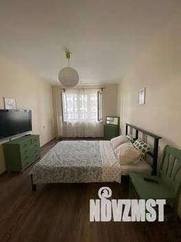 1-к квартира, посуточно, 40м2, 11/24 этаж