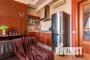 2-к квартира, посуточно, 67м2, 5/6 этаж