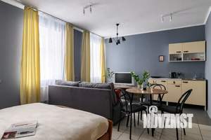 Студия квартира, посуточно, 35м2, 1/4 этаж