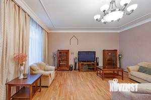 3-к квартира, на длительный срок, 140м2, 6/10 этаж