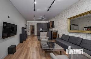 3-к квартира, на длительный срок, 102м2, 2/4 этаж