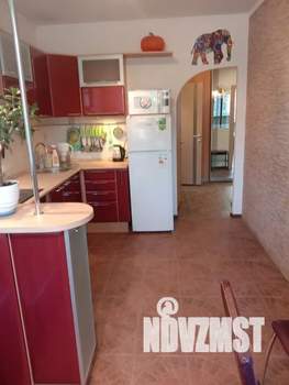 1-к квартира, посуточно, 44м2, 3/16 этаж