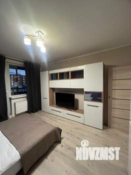 Студия квартира, посуточно, 28м2, 2/12 этаж