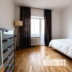 3-к квартира, посуточно, 75м2, 1/1 этаж