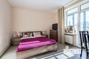 Студия квартира, посуточно, 35м2, 6/10 этаж