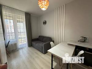 Студия квартира, посуточно, 35м2, 5/10 этаж