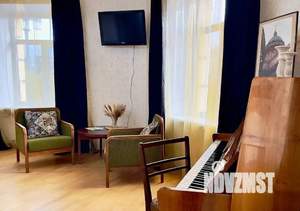 1-к квартира, посуточно, 82м2, 1/1 этаж