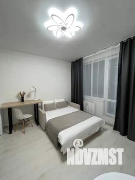 Студия квартира, посуточно, 28м2, 11/13 этаж