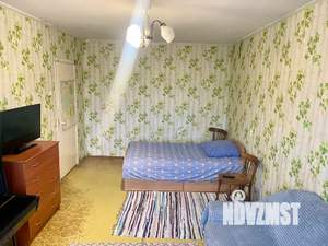 1-к квартира, посуточно, 32м2, 8/9 этаж