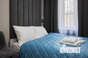 1-к квартира, посуточно, 10м2, 1/1 этаж