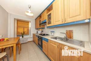 2-к квартира, посуточно, 65м2, 4/4 этаж