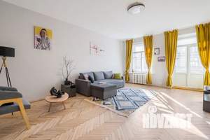 3-к квартира, посуточно, 64м2, 4/5 этаж