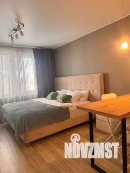 Студия квартира, посуточно, 30м2, 12/18 этаж