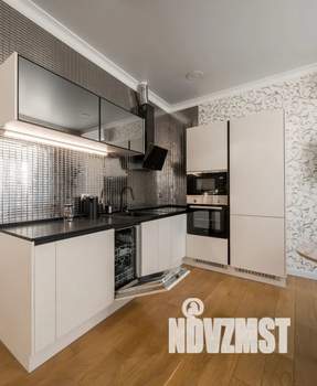 Студия квартира, посуточно, 50м2, 2/4 этаж