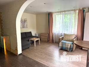 Студия квартира, посуточно, 31м2, 1/5 этаж