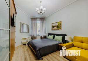 3-к квартира, посуточно, 105м2, 1/1 этаж