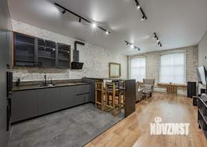 3-к квартира, на длительный срок, 102м2, 2/4 этаж