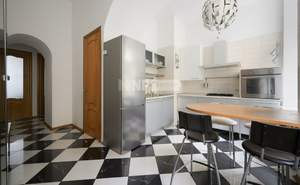 3-к квартира, на длительный срок, 90м2, 2/4 этаж