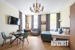 Студия квартира, посуточно, 35м2, 1/4 этаж