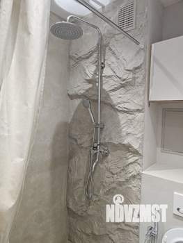 Студия квартира, посуточно, 32м2, 11/13 этаж