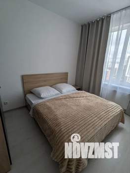 1-к квартира, посуточно, 39м2, 19/25 этаж