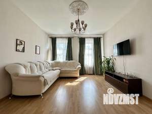 3-к квартира, посуточно, 72м2, 1/1 этаж