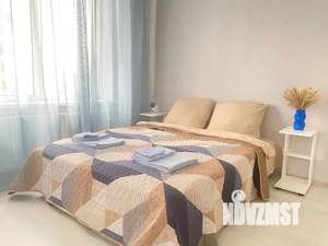 Студия квартира, посуточно, 25м2, 3/25 этаж