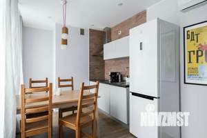 1-к квартира, посуточно, 42м2, 7/10 этаж