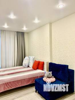 1-к квартира, посуточно, 38м2, 3/21 этаж