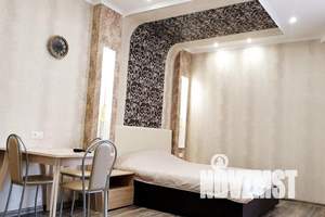 1-к квартира, посуточно, 42м2, 3/4 этаж