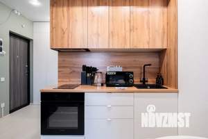 Студия квартира, посуточно, 25м2, 6/13 этаж