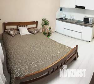 Студия квартира, посуточно, 25м2, 10/24 этаж