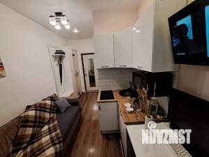 Студия квартира, посуточно, 14м2, 1/6 этаж