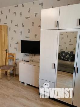 1-к квартира, посуточно, 42м2, 3/10 этаж