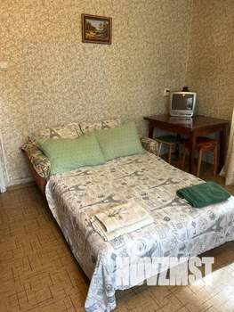1-к квартира, посуточно, 33м2, 3/4 этаж