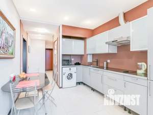 1-к квартира, посуточно, 47м2, 11/16 этаж