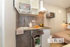Студия квартира, посуточно, 15м2, 1/4 этаж