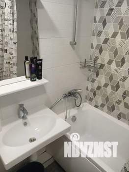 Студия квартира, посуточно, 25м2, 14/18 этаж