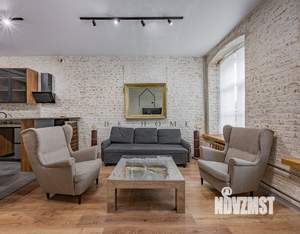 3-к квартира, на длительный срок, 102м2, 2/4 этаж