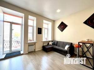 Студия квартира, посуточно, 35м2, 2/4 этаж