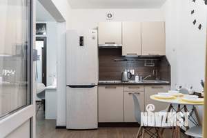 Студия квартира, посуточно, 30м2, 10/22 этаж