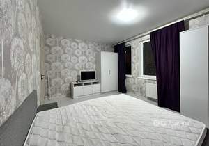 1-к квартира, на длительный срок, 38м2, 13/18 этаж